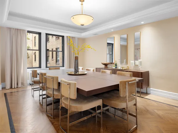 101 Central Park West image 8 of 24