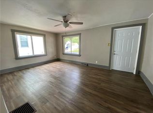 720 S Stone St, Decatur, IL 62521