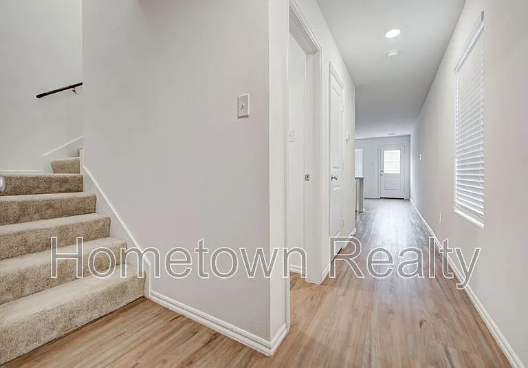 3308 NW 148th St — Photo 6