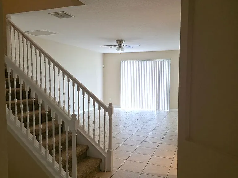 1110 Chervil Dr — Photo 5