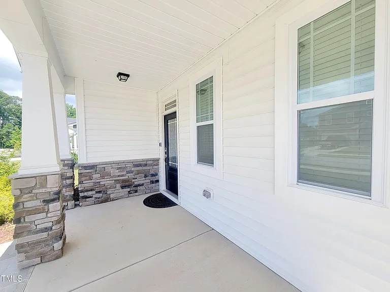121 Scoville Rd — Photo 87