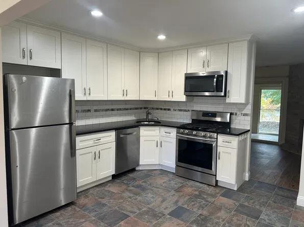 288 Constitution Cir, North Brunswick, NJ 08902