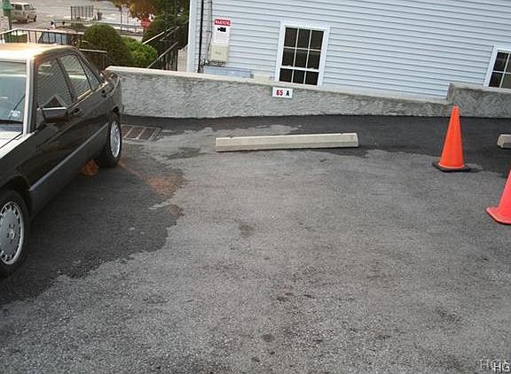 5th image of 65 Howard St Unit C