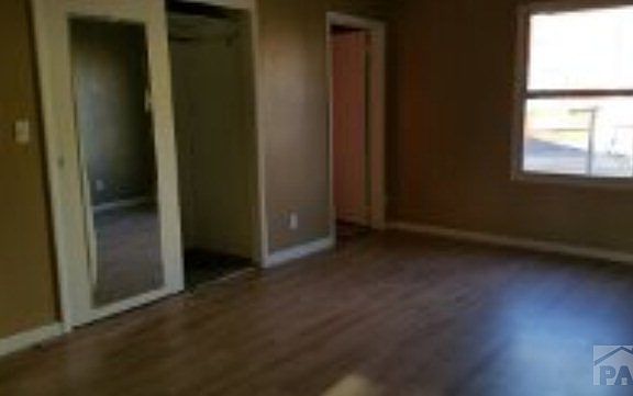 2nd image of 906 Washington Ave