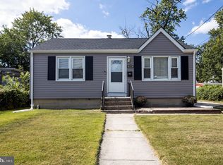 695 N Evergreen Ave, Woodbury, NJ 08096