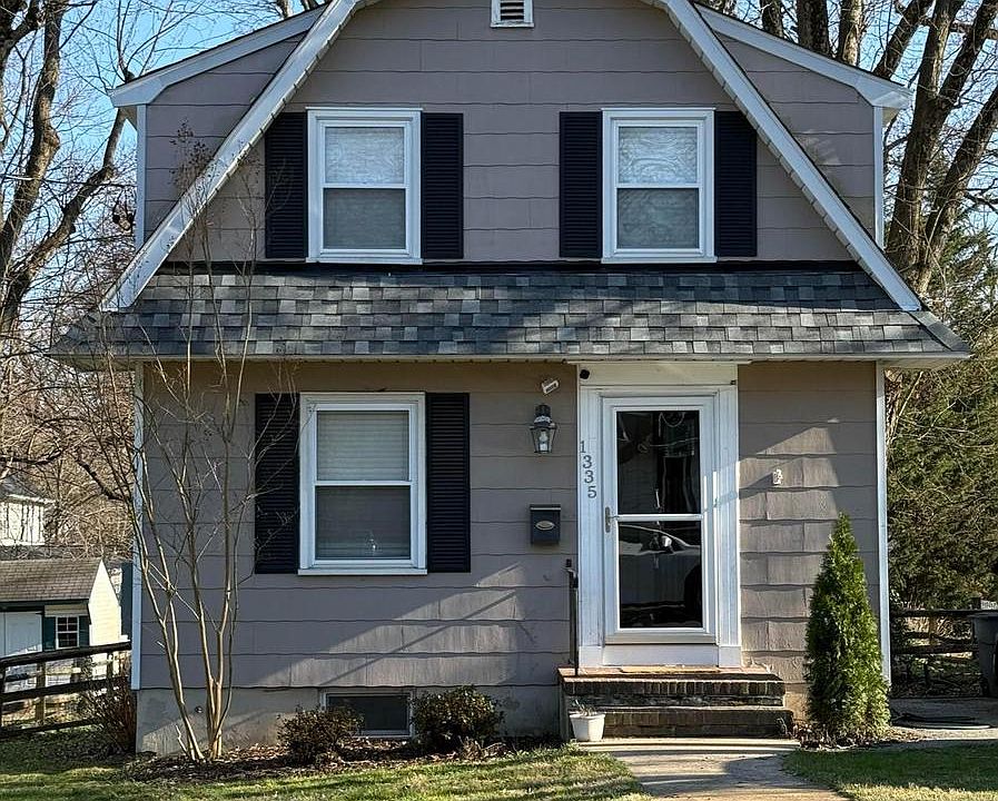 1st image of 1335 Brook Rd