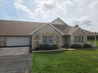 104 Woodhawk Ln, Butler, PA