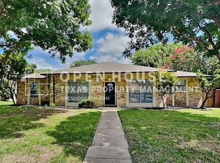 3217 Santana Ln, Plano, TX 75023