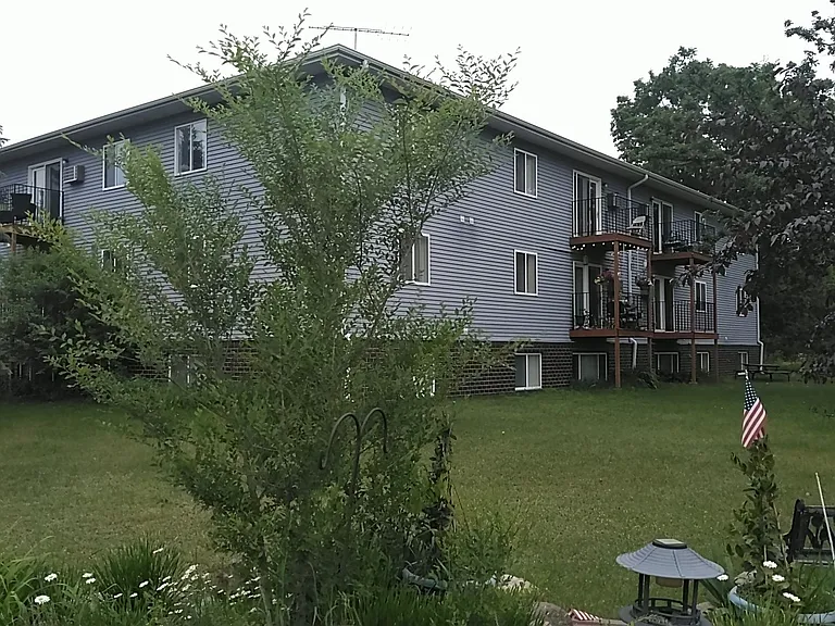 956 US Highway 10 — Photo 10
