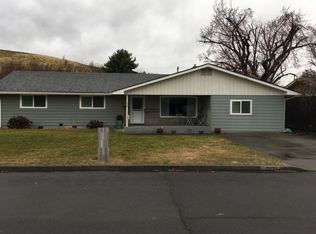 308 Parkview St, Milton Freewater, OR 97862