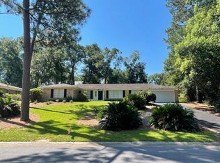 306 Patlynn Dr, Fairhope, AL 36532