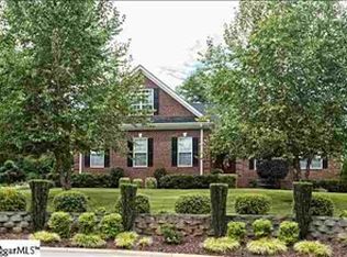 4 Pebble Grove Ct, Taylors, SC 29687