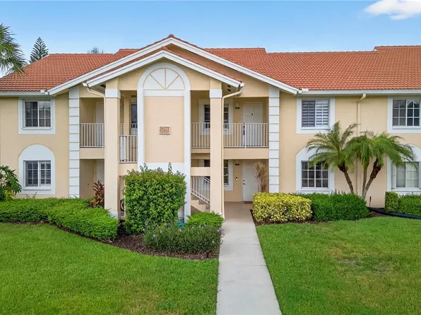 7761 Jewel Ln APT 202, Naples, FL 34109