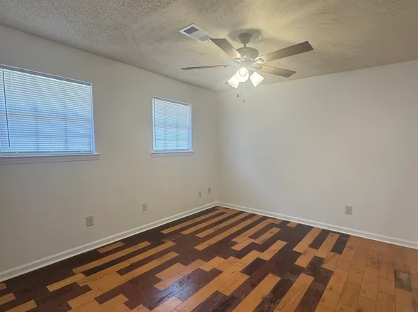 6354 Shannon Pkwy Unit 2C, Union City, GA 30291