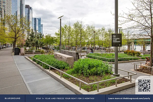 Rented by The Blueground | media 37