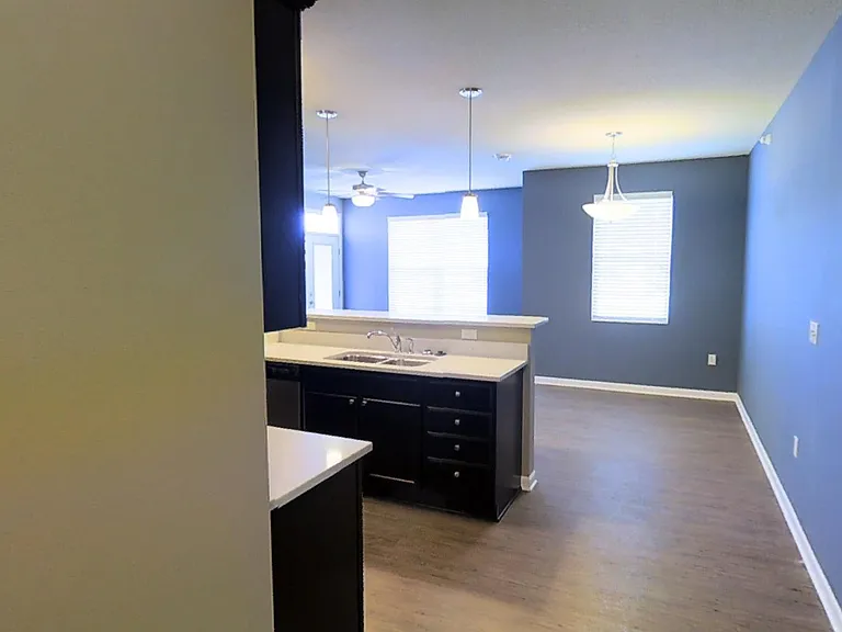 4515 Todd Dr — Photo 3