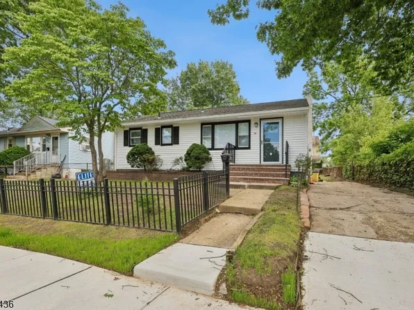 34 Liberty St, Freehold Boro, NJ 07728