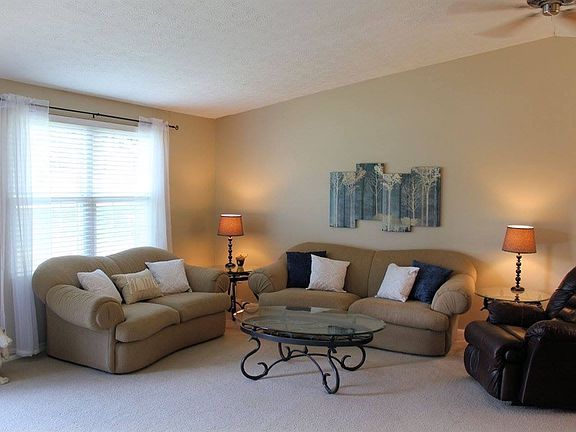 4th image of 6367 Thistlewood Ln