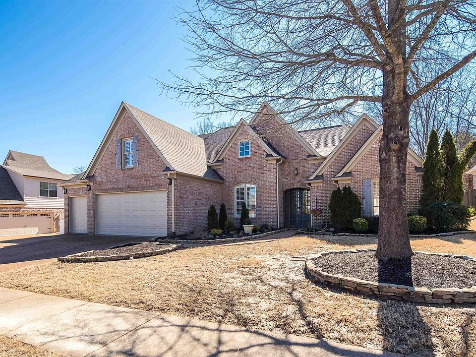 1st image of 9005 River Knoll Dr
