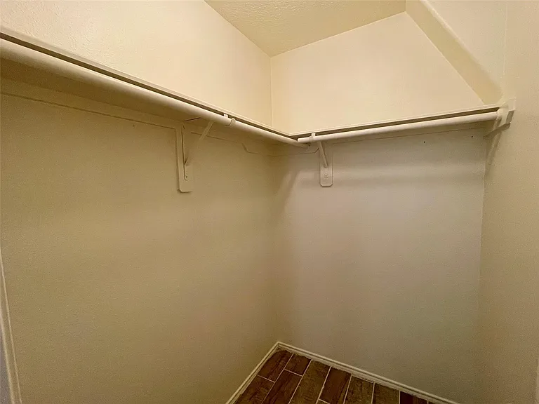 19127 Yaupon Ranch Dr — Photo 30