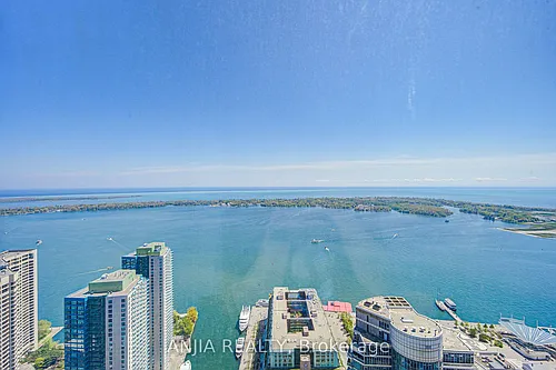 10 York St #5608 Photo 1