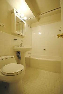 Rented by Bold New York | media 11