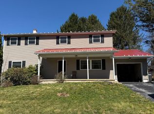 242 Spring St, State College, PA 16801