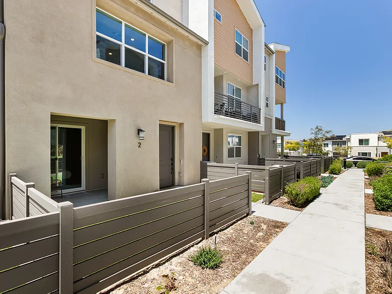 777 Abby Dr #2 — Photo 25