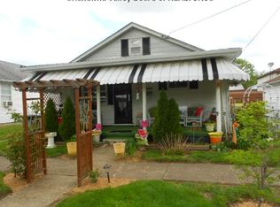 1305 13th St, Nitro, WV 25143