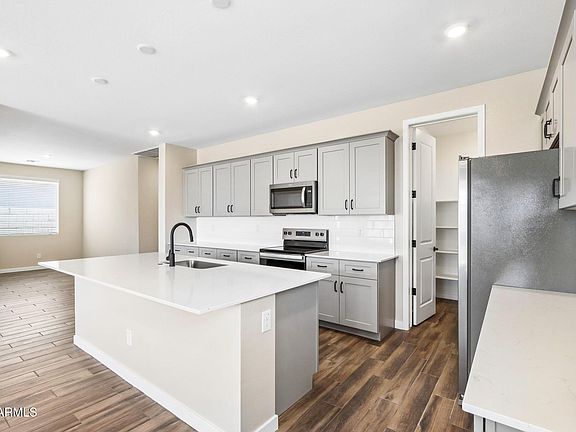 3rd image of 24169 W ATLANTIS Way