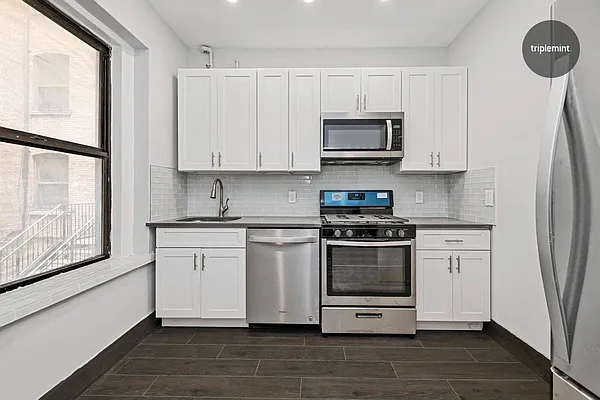 Rented by Triplemint | media 13