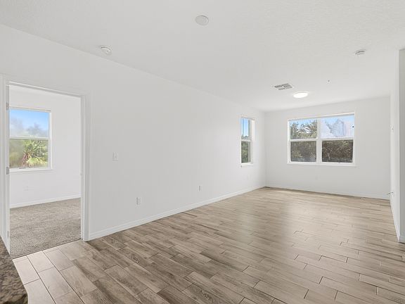 4th image of 2121 McCoy Rd Unit 331