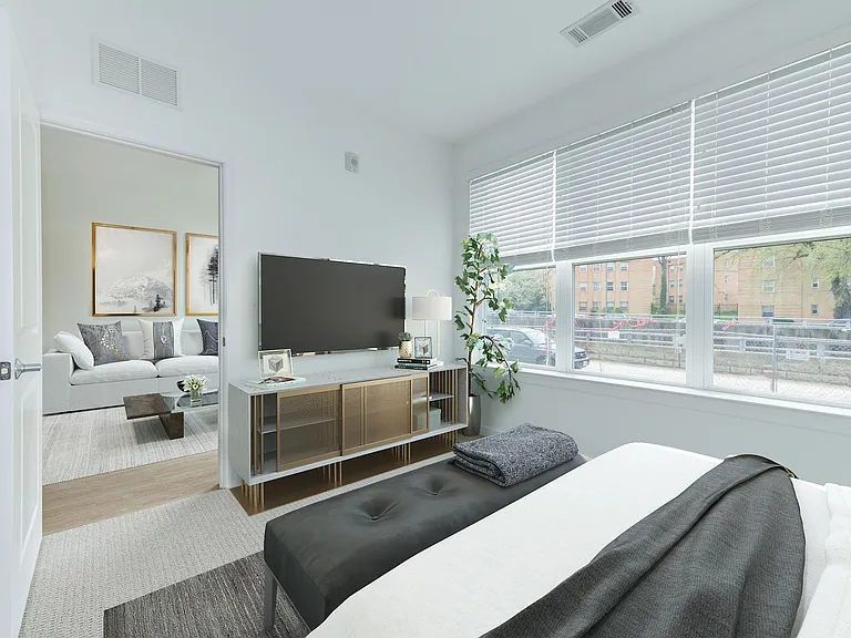 Solstice Apartments — Photo 7