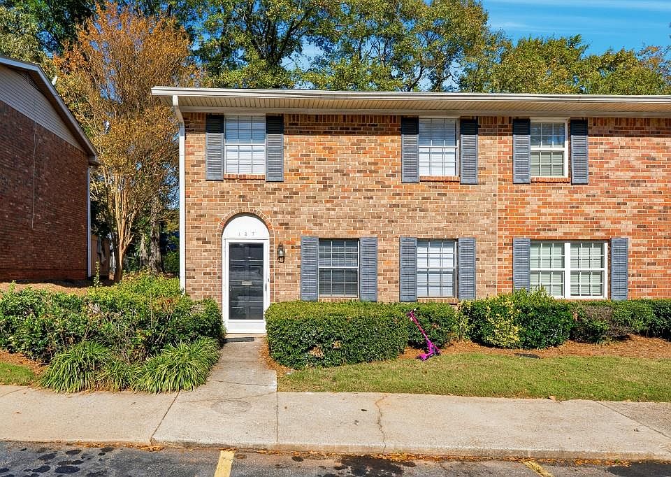 1st image of 137 Northdale Pl