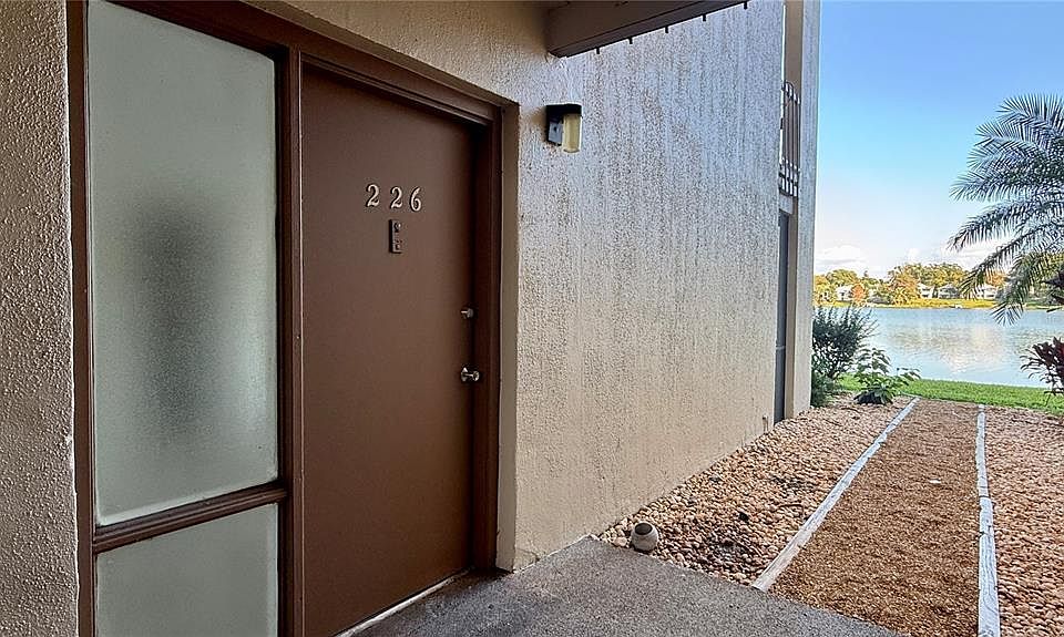 1st image of 620 Orange Dr APT 226
