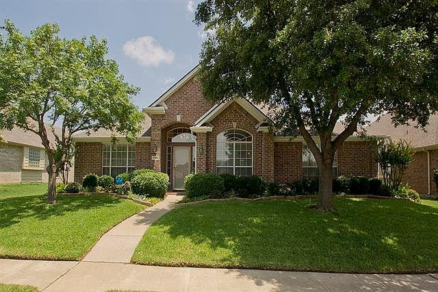 2nd image of 1705 Hill Creek Dr