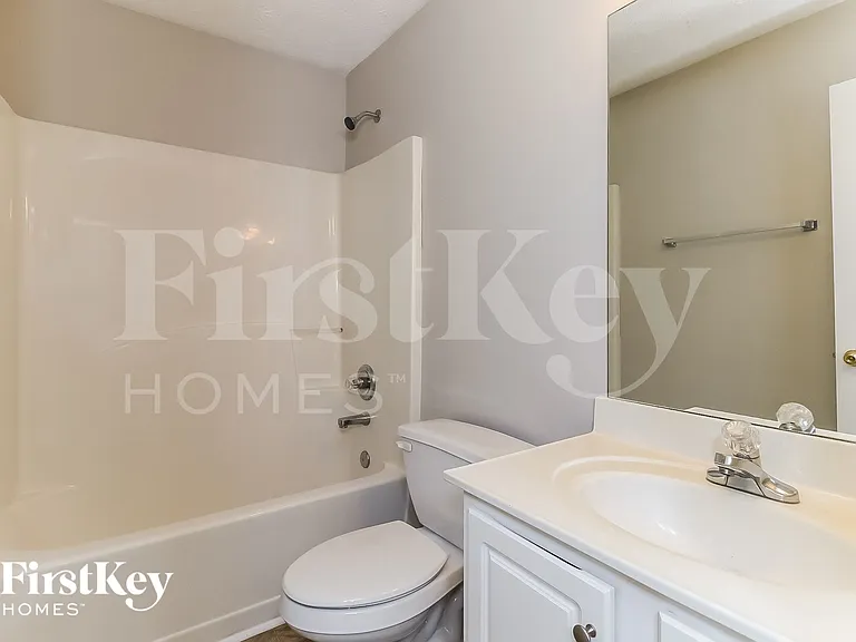 6325 Wilmington Way — Photo 14