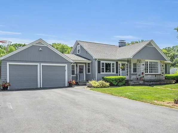 98 Adams Ave, North Andover, MA 01845