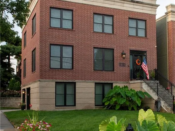 115 E 30th St, Kansas City, MO 64108