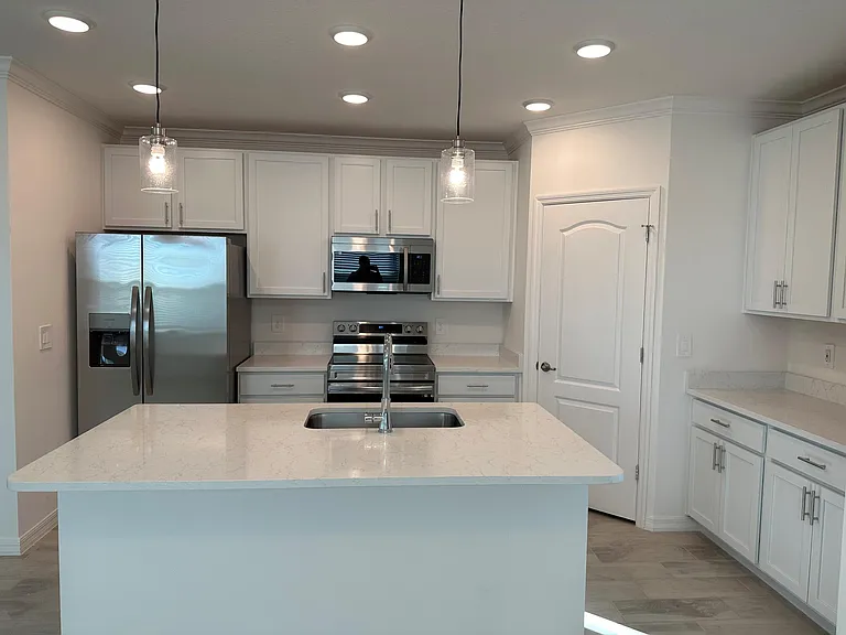10936 SW Vasari Way — Photo 5