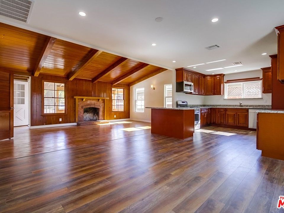 1st image of 6037 Fallbrook Ave