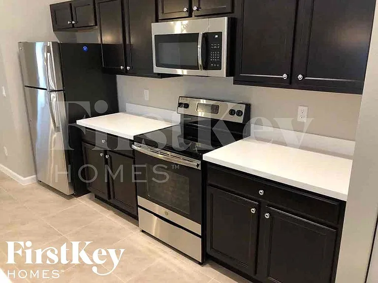 4162 SW Muncie St — Photo 6