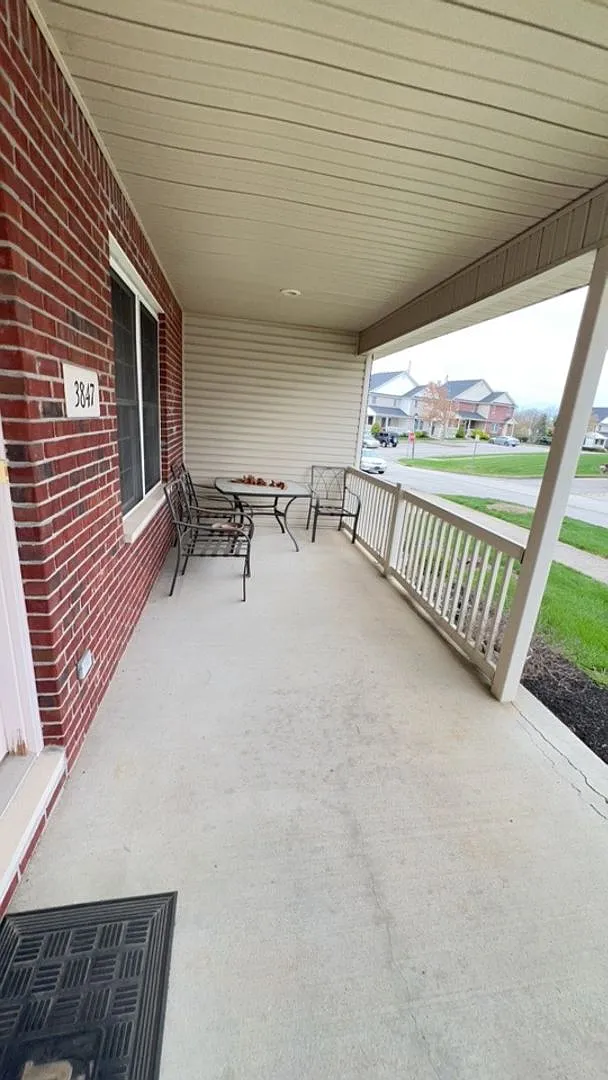 Available July 2027!! Monthly Rent $1,925 — Photo 2