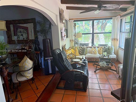 5th image of 502 NW 98th Ct #502