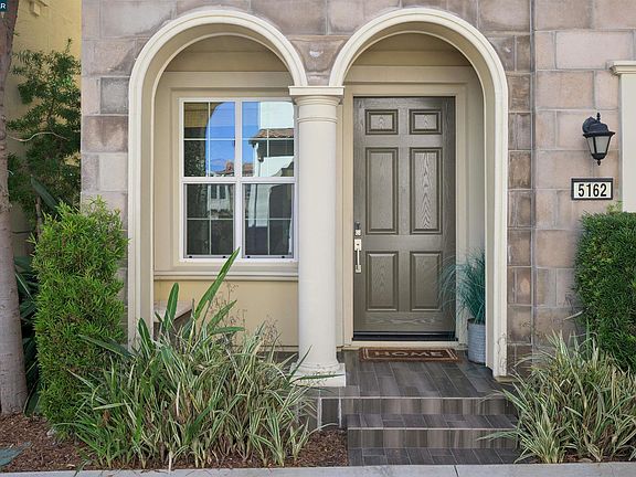 2nd image of 5162 Rowan Dr