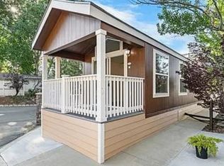 547 Alden Rd, Big Bear Lake, CA 92315