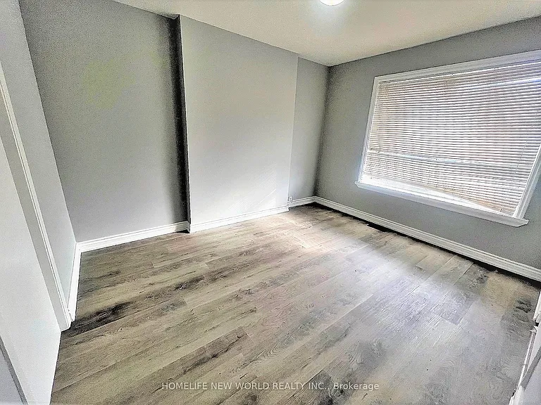 2 Thornton Ave #1 — Photo 8
