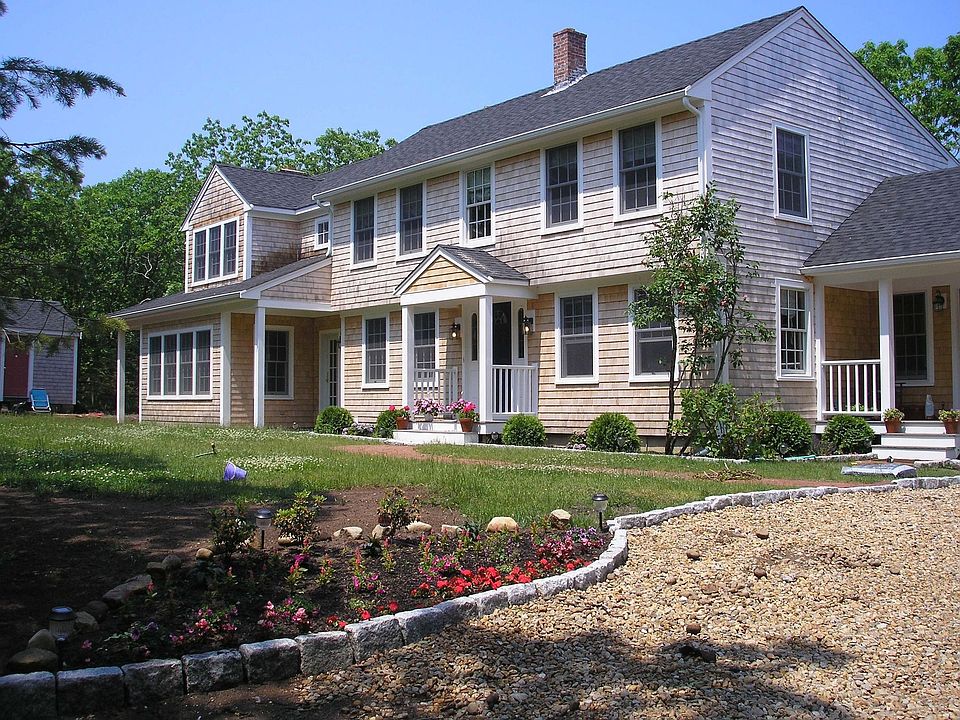 Main House - 4+ Bdr.