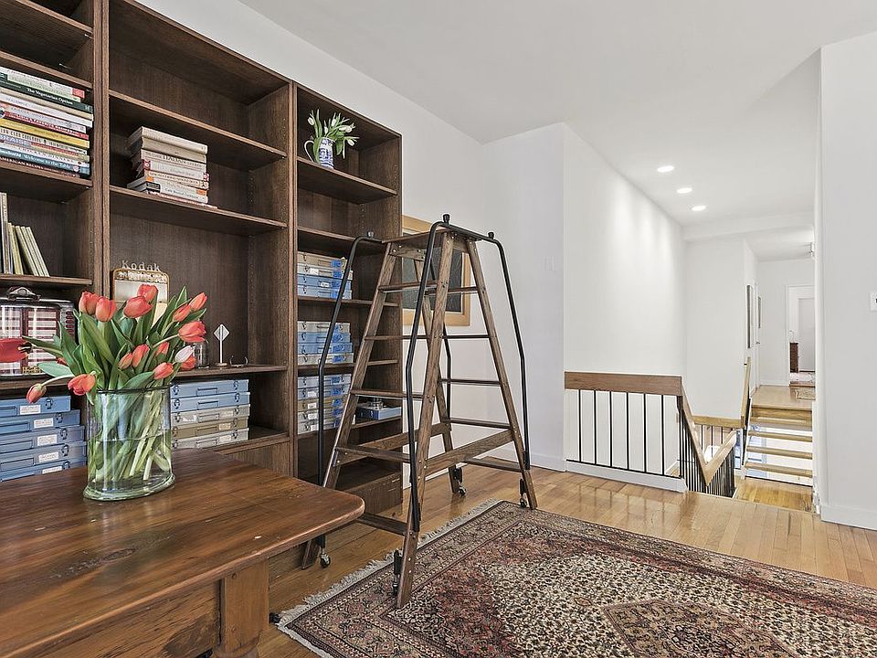 1st image of 529 E 87th St APT 1W