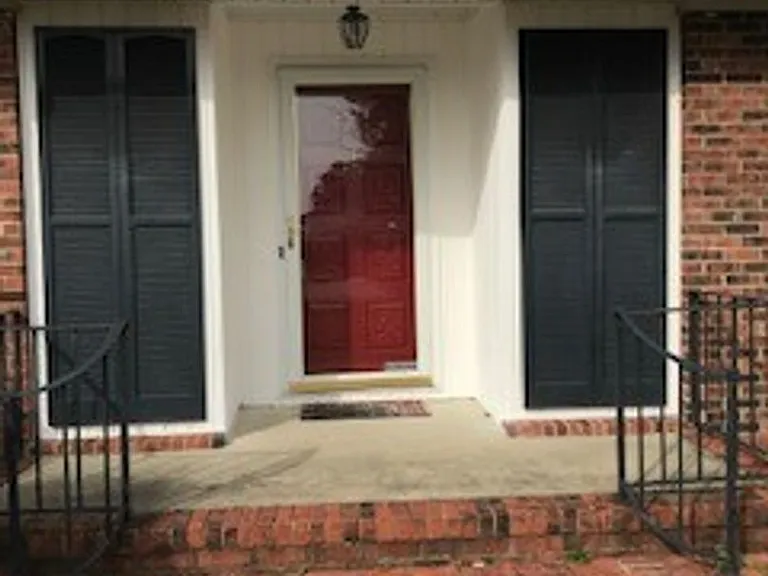 100 Allen Pl — Photo 17